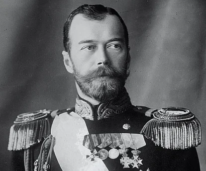 Tsar Nicholas II yang diserbu kaum revolusioner Bolshevik pada 17 Juli 1918 dan kini diberi gelar martir oleh Gereja Ortodoks Rusia.